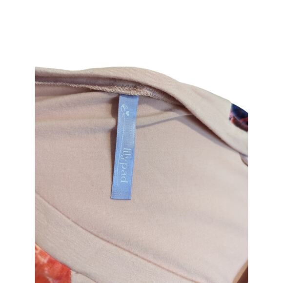 Lily Pad Pink V-Neck Blouse with Floral Sleeves Size 2XL - Picture 6 of 7